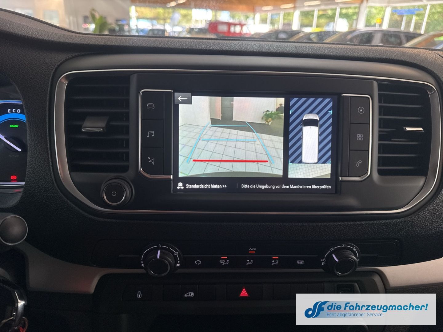 Fahrzeugabbildung Opel Vivaro Kasten -e Elegance L Navi Apple CarPlay A