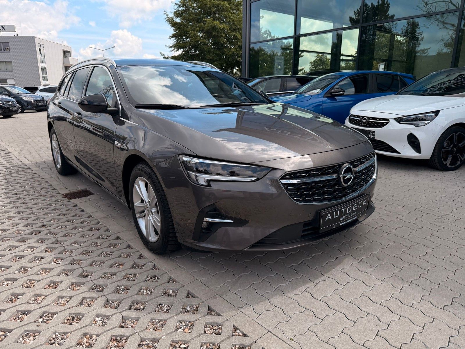 Opel Insignia B ST Business 1.5 CDTI Aut. RFK Temp. N imagem 3
