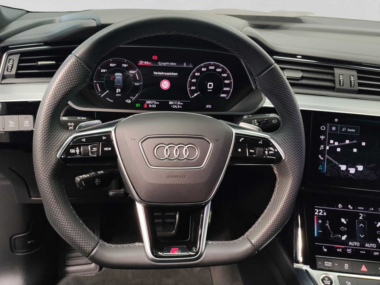 Audi Q8 e-tron - Bild 10