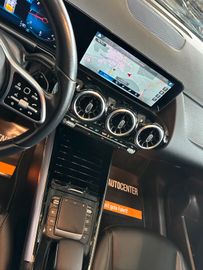 Mercedes-Benz GLA 220 d 4Matic *LED*AHK*Keyless*