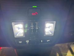 Fahrzeugabbildung Skoda Octavia Combi RS 2,0 TSI DSG, R-Cam, Navi, Pa...