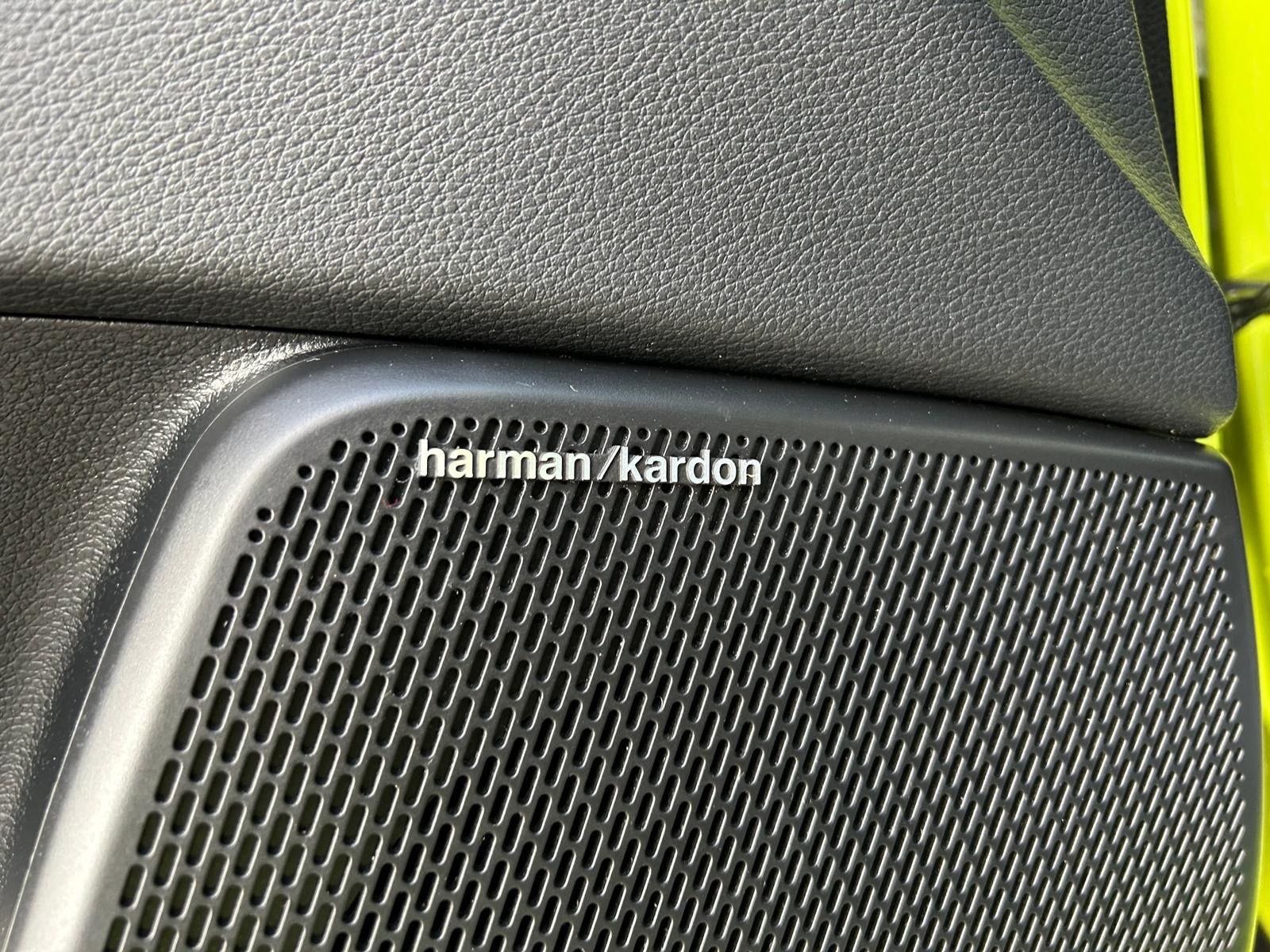 Fahrzeugabbildung Kia e-Soul°64 kWh°CCS°3 Phasen°1.Hand°Kamera°LED°