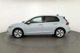 Volkswagen Golf VIII 1.5 TSI LED ACC Kamera - mit Benzin-Antrieb: Blau, Berganfahrassistent