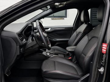Ford Focus - 9