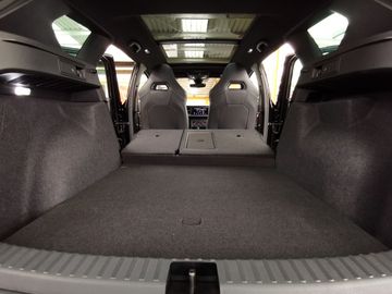 Cupra Ateca 2,0 ... VOLL el.HK P.-Dach 19" 360° Allrad