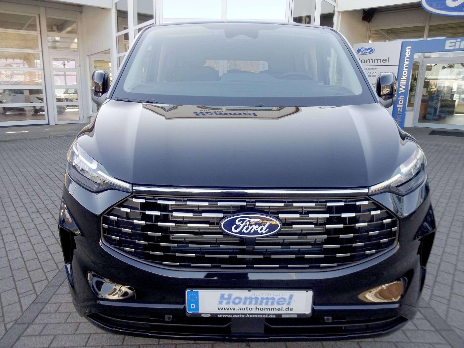 Ford Tourneo Custom 320 L1 Autom. Titanium FWD LED+NA imagem 2