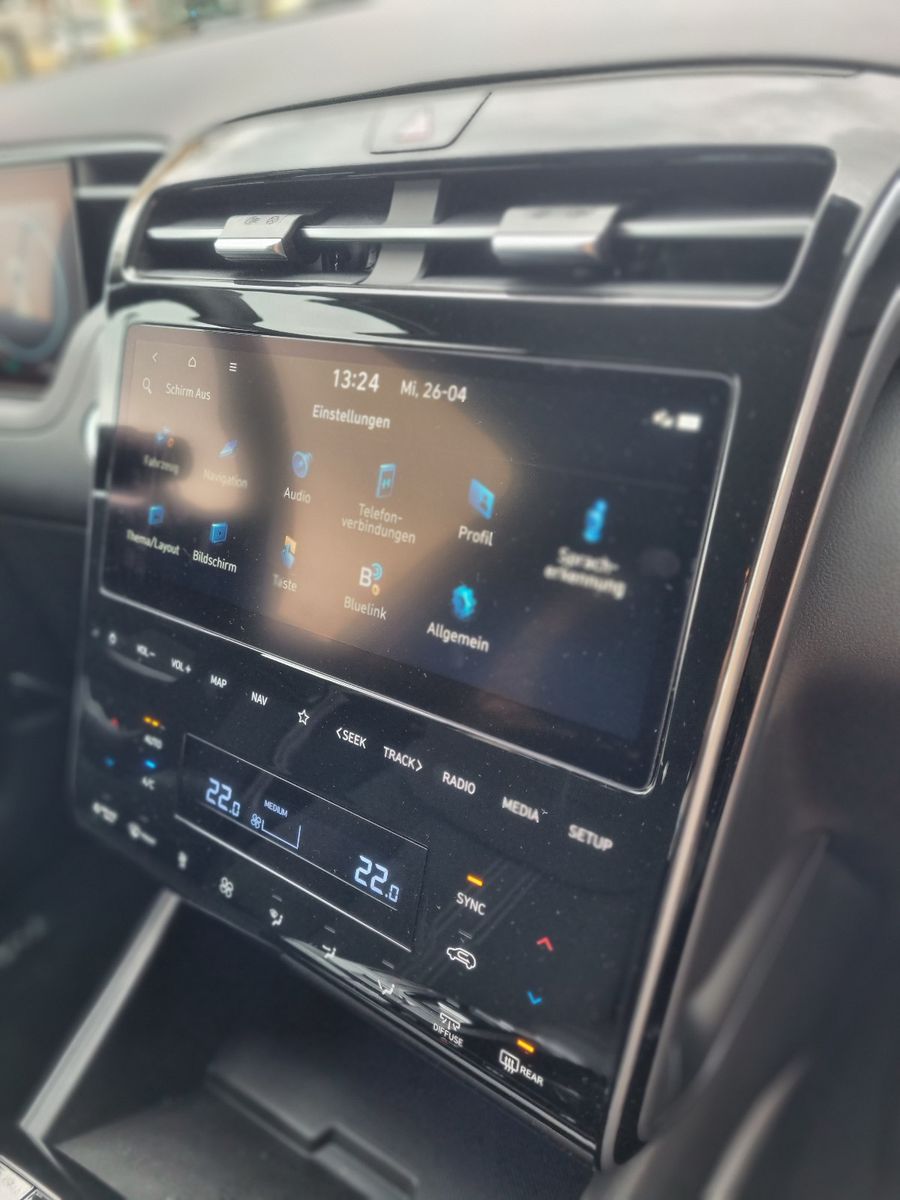 Fahrzeugabbildung Hyundai TUCSON HEV 1.6 T-GDi 2WD ASSI NAVI elek. Heckklp