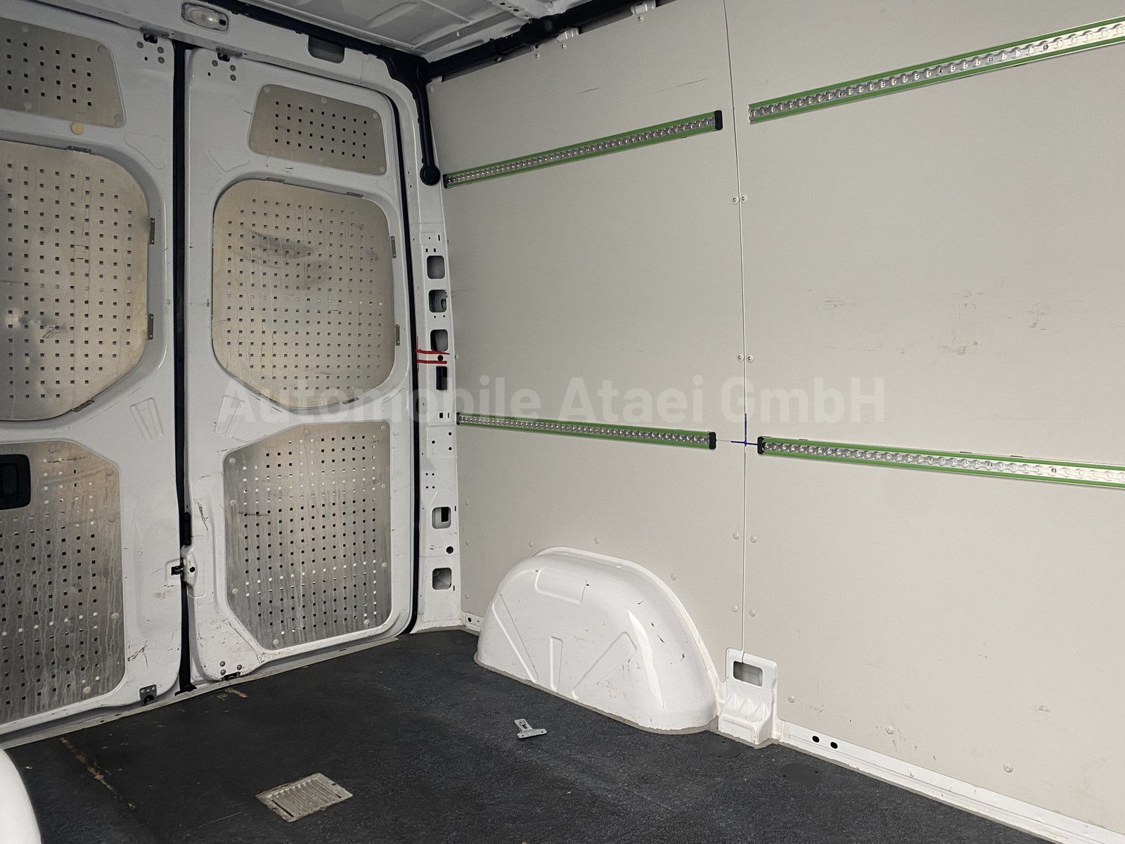 Fahrzeugabbildung Mercedes-Benz Sprinter 314 NAVI+KAMERA+STANDHZG. 6393