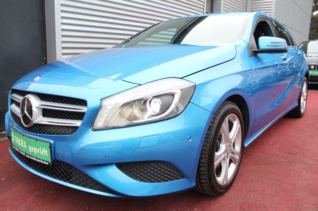 Mercedes-Benz A 200 URBAN KLIMA XENON NAVI PDC 17.ZOLL ALU 2.H