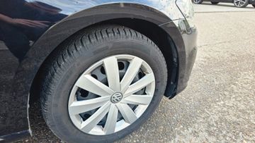 Volkswagen Golf - 8