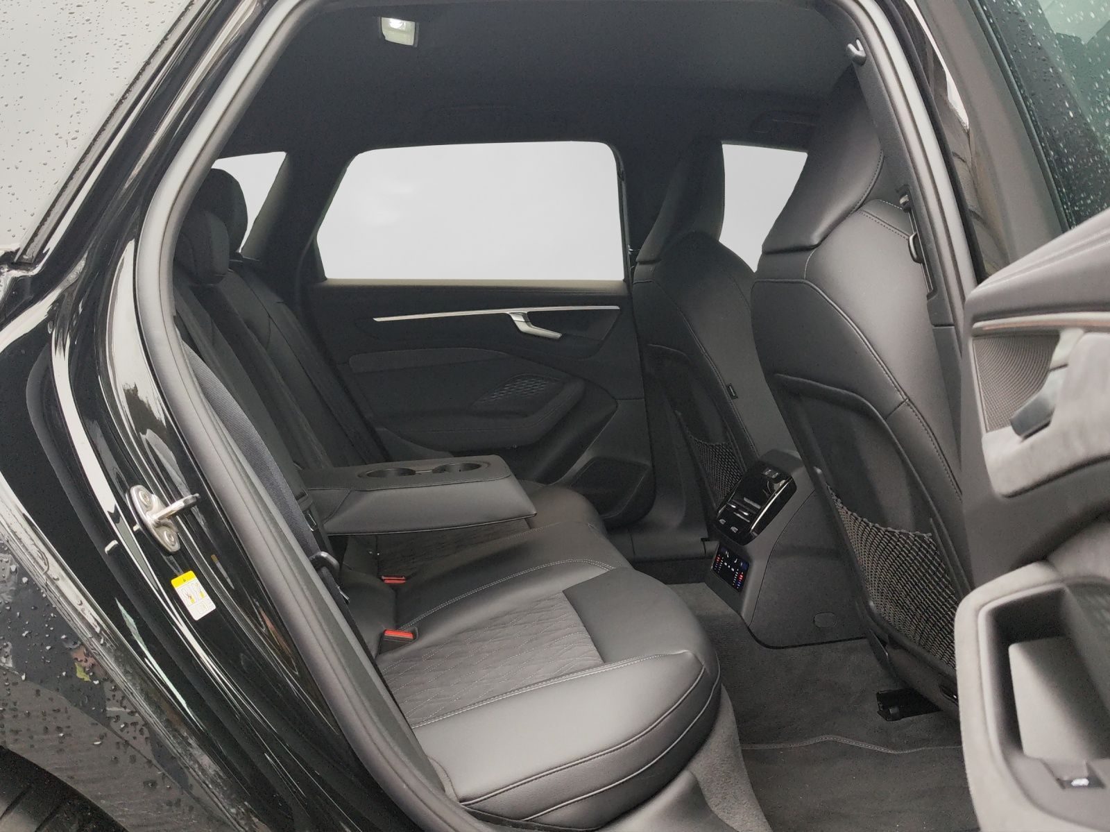 Audi A6 - Bild 6