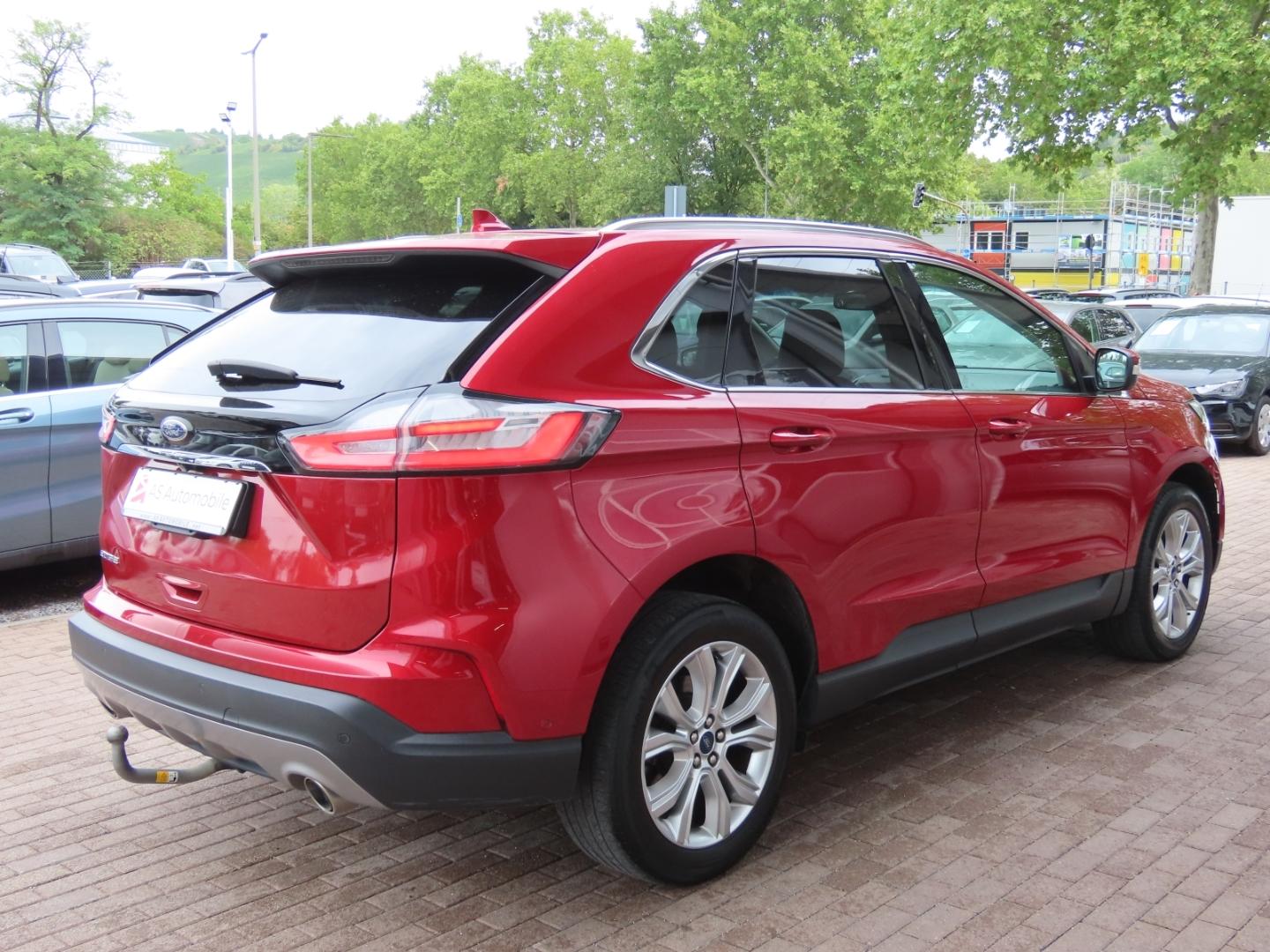 Ford Edge Titanium 1.Hd*Matrix*B&O*Navi*Kam*ACC*AHK