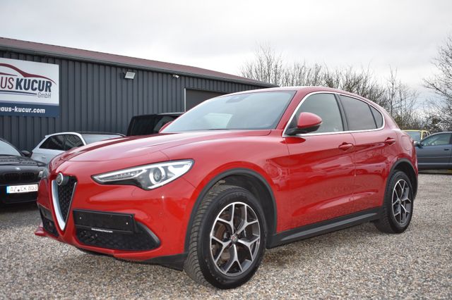 Alfa Romeo Stelvio Super Q4 Kamera Memo Sportsitz Navi Keyl