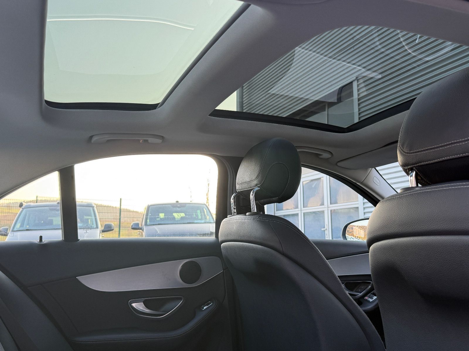 Fahrzeugabbildung Mercedes-Benz C 200 d Limo 9G-Tronic Avg GRA Pano 360°Kamera