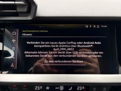 Fahrzeugabbildung Audi A3 Limousine S line 35 TFSI S-tr. -HUD*Navi+*RFK