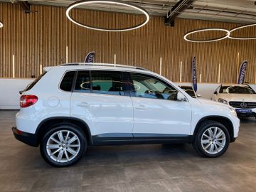Volkswagen Tiguan Team 4Motion *Parkassistent*Navi*Kamera*