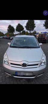 Toyota Corolla Verso - Toyota Corolla Verso: Kombi