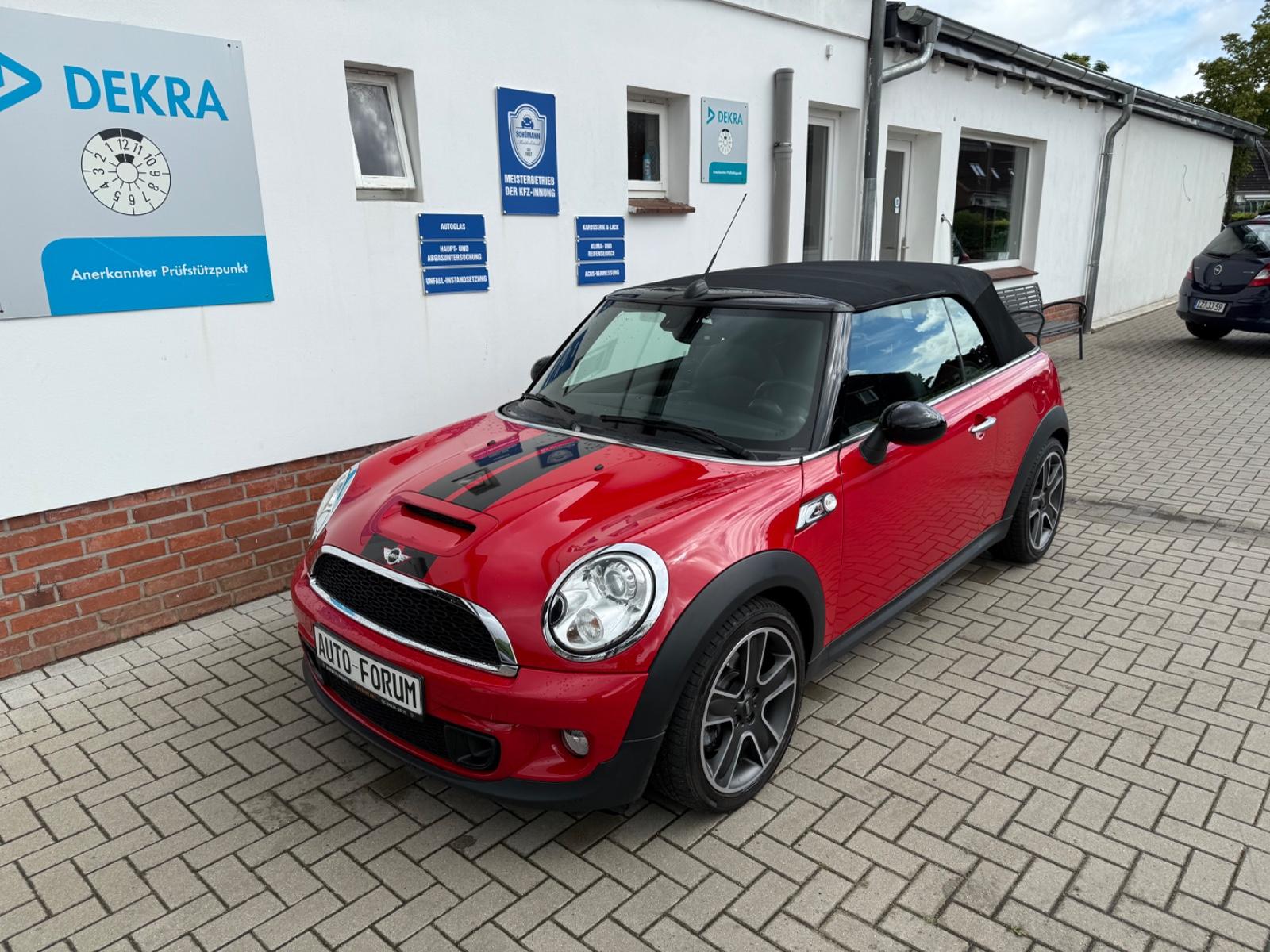 MINI COOPER_S 1.6 Cabrio*1HD*LEDER*XENON*NAVI