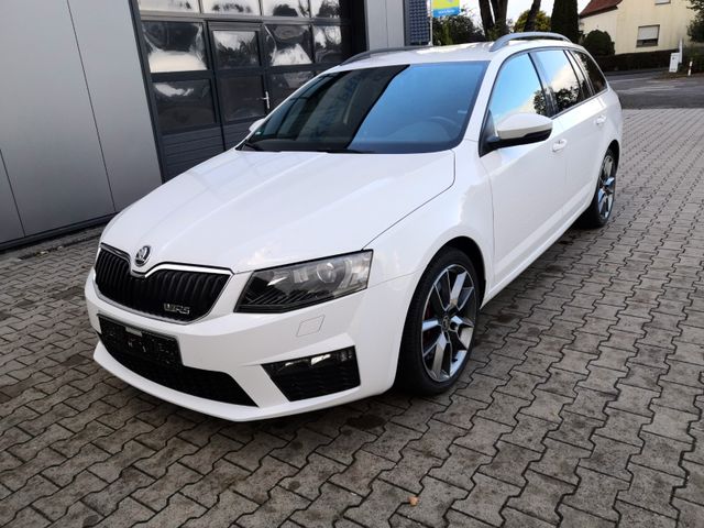 Skoda Octavia Combi RS 2.0d  Leder Bi-Xenon