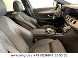 Mercedes-Benz E 300 de 2x AMG Line MultibeamHeadUp WidescrPano - Hybrid (Diesel/Elektro): Alcantara, Panorama-Dach
