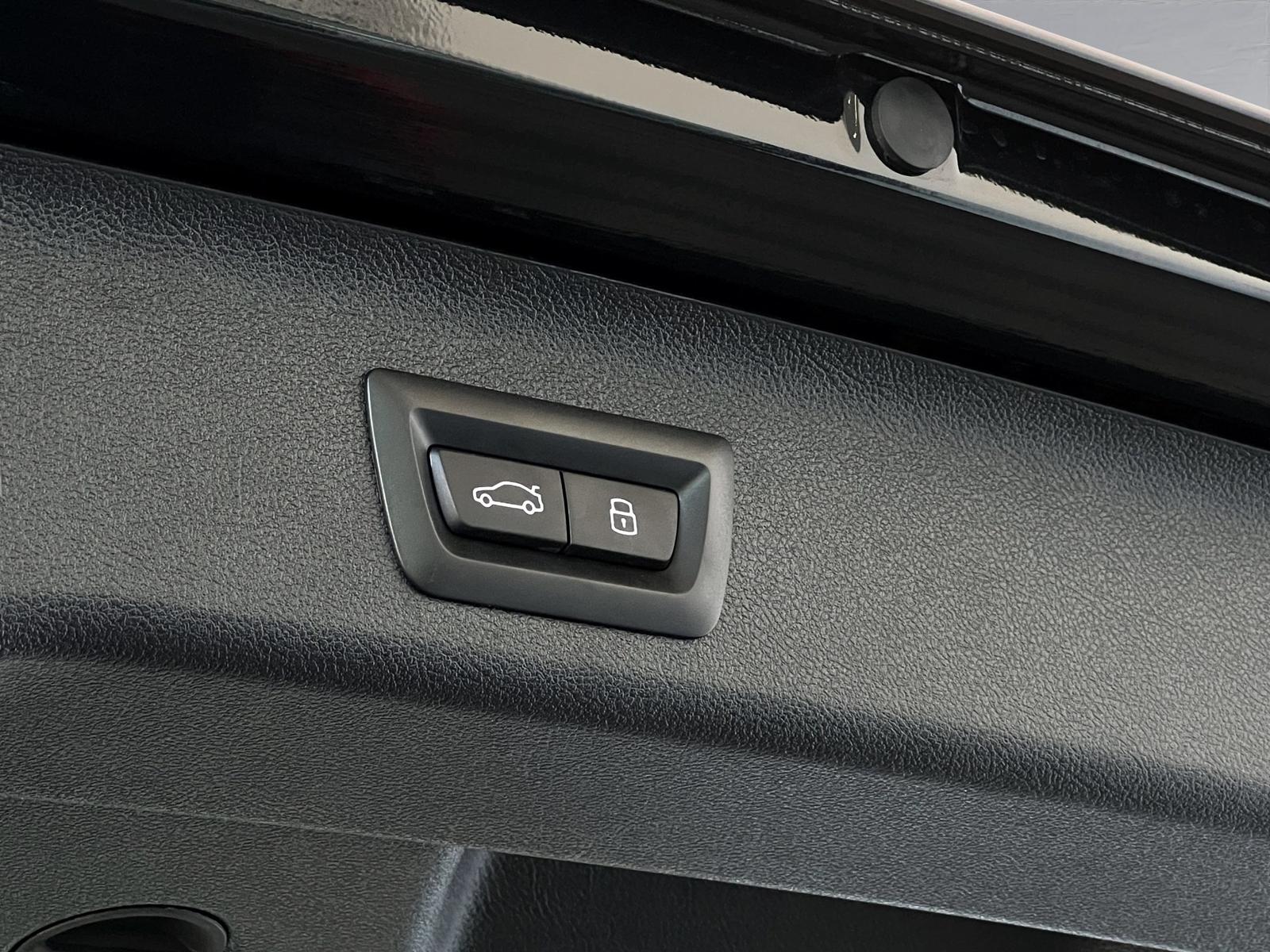BMW 530e Touring Laser RFK HUD Pano Keyless