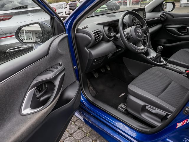 Toyota Yaris 1.5 Team Deutschland Kamera Navi LED