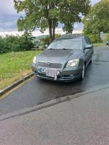 Toyota Avensis 2.0 Schaltgetriebe VB - gebrauchte Toyota Avensis aus dem Jahr 2005