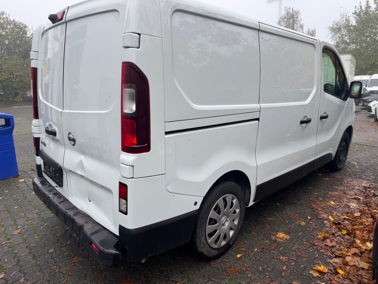 Fahrzeugabbildung Nissan NV300 Kastenwagen L1H1 2,7t PRO Klimaanlage