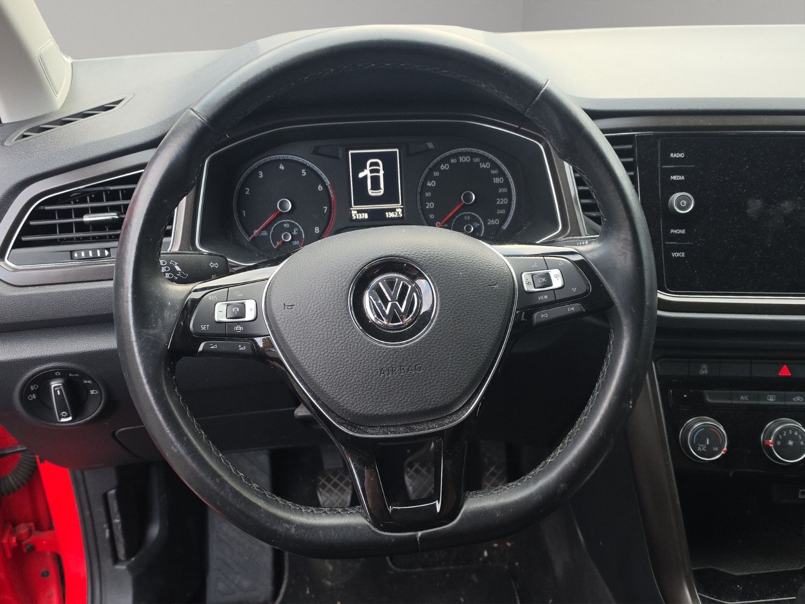 Fahrzeugabbildung Volkswagen T-Roc Style