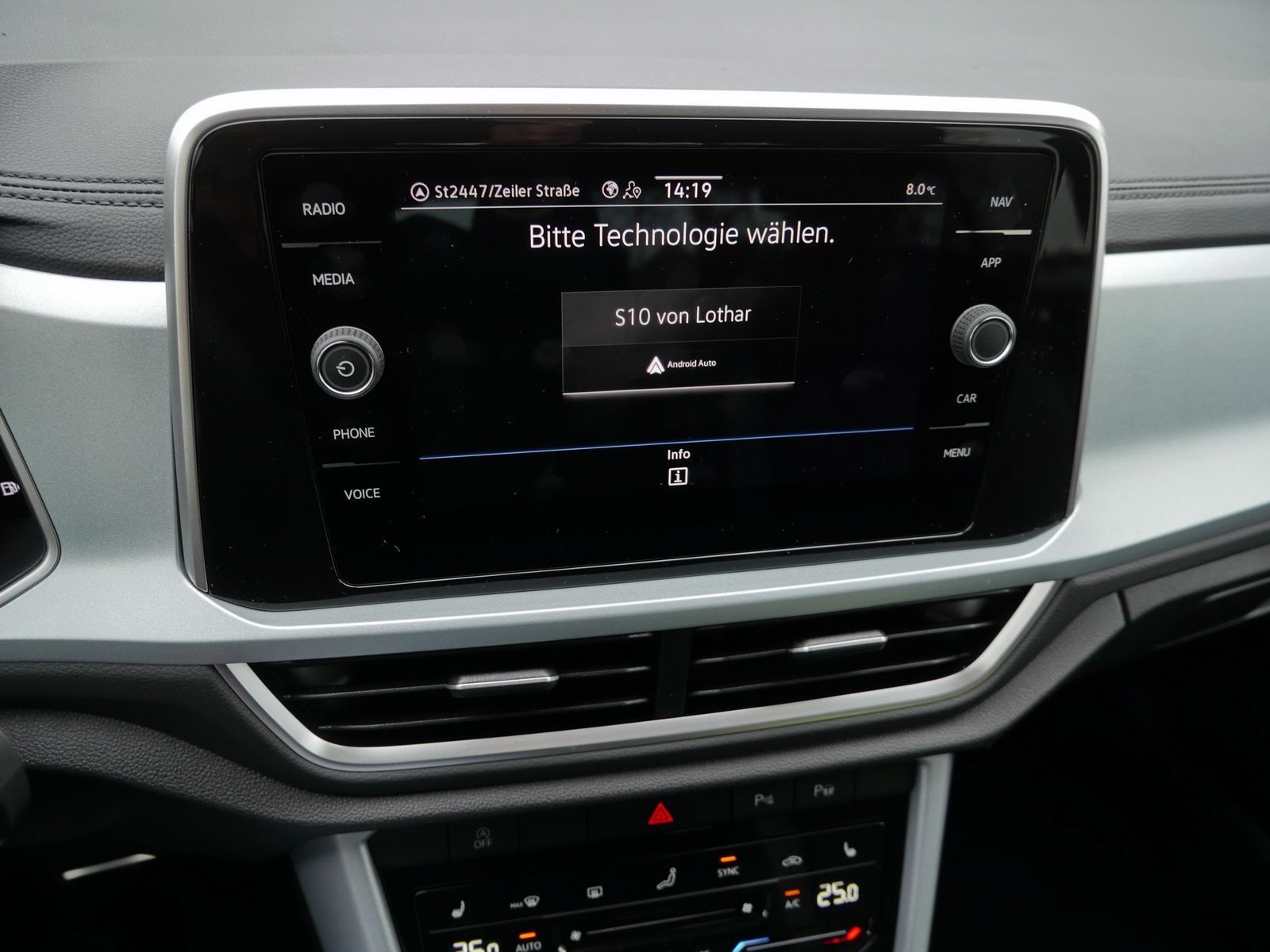 Volkswagen T-Roc - Bild 19
