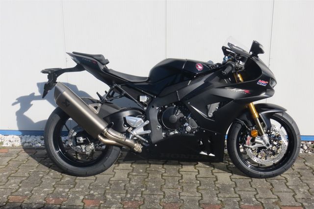 Honda CBR1000RR-R Fireblade SP Neufahrzeug 6 Jahre