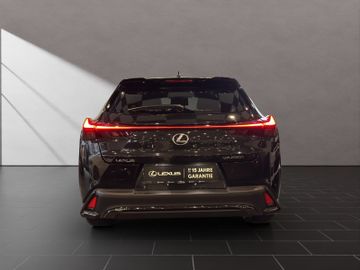 Lexus UX - 4