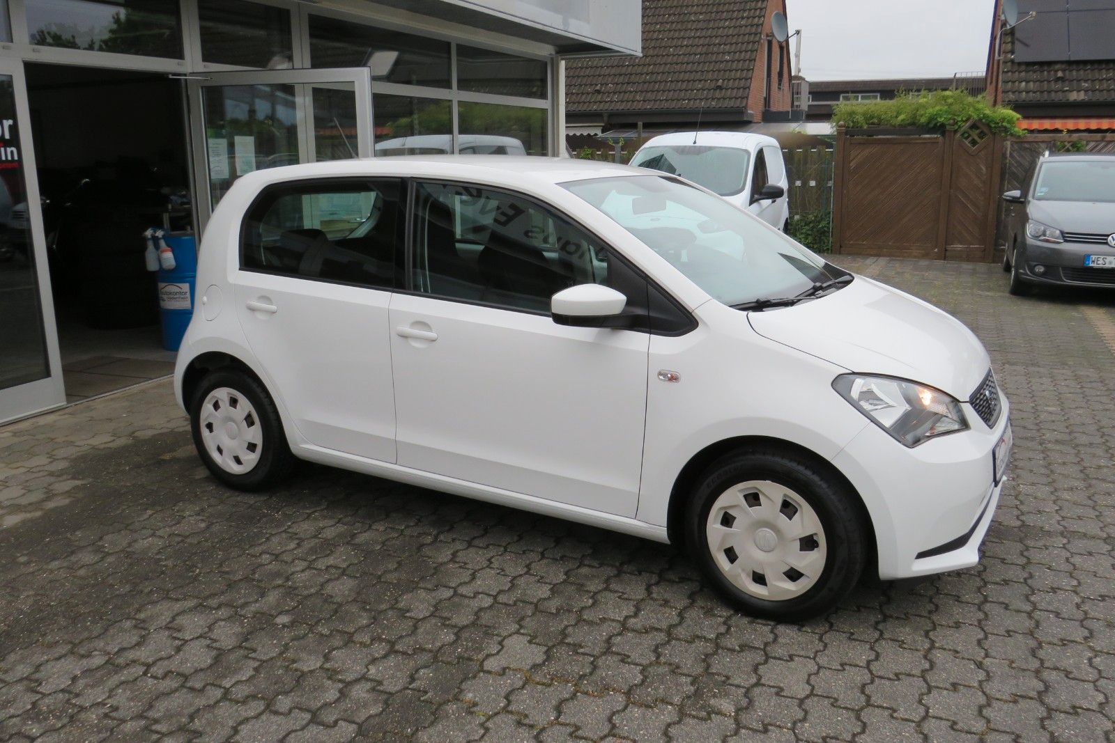 Fahrzeugabbildung SEAT Mii Style 4T KLIMA SITZH. MAPS&MORE 1.HD