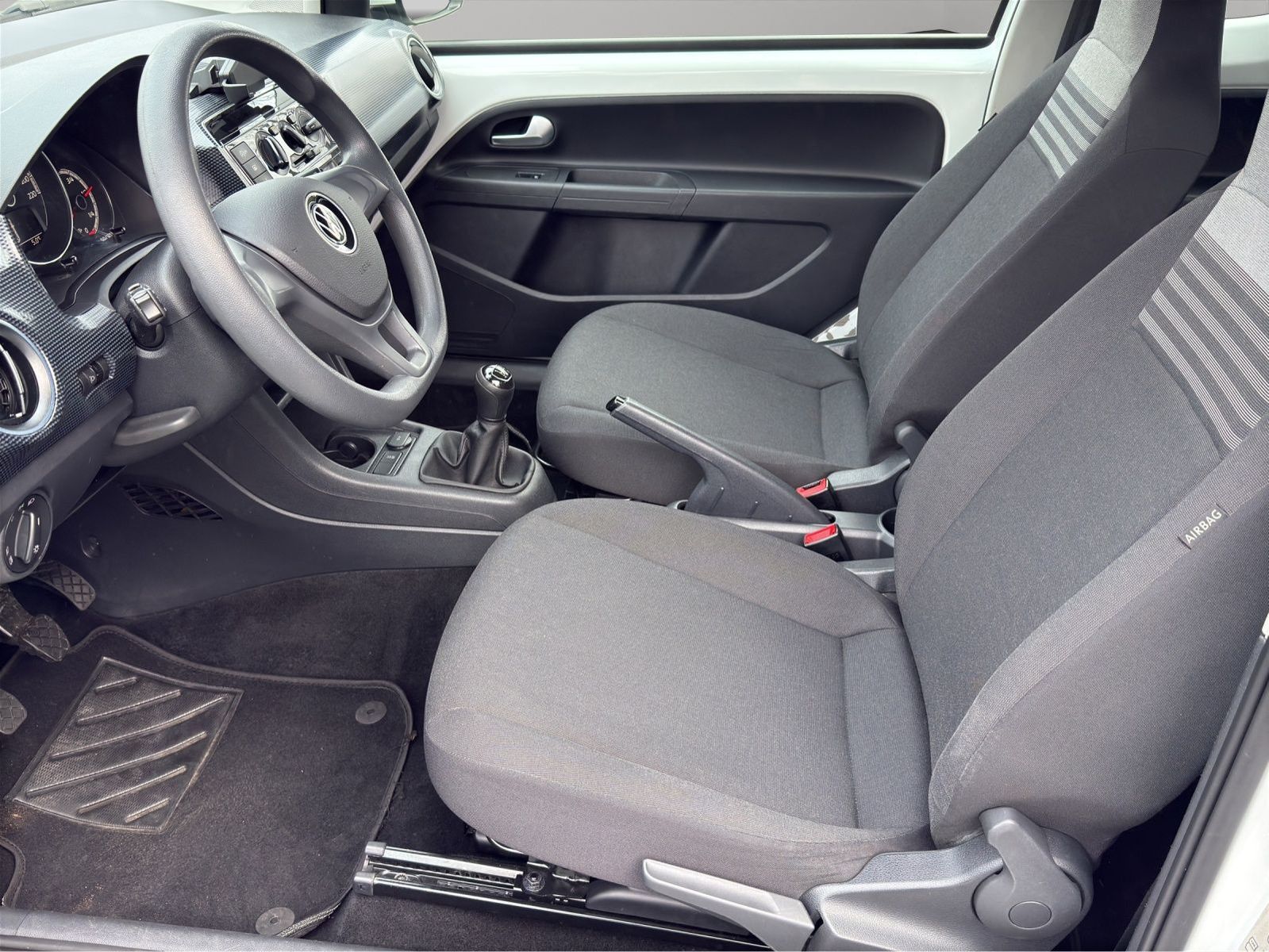 Volkswagen up! - Bild 9