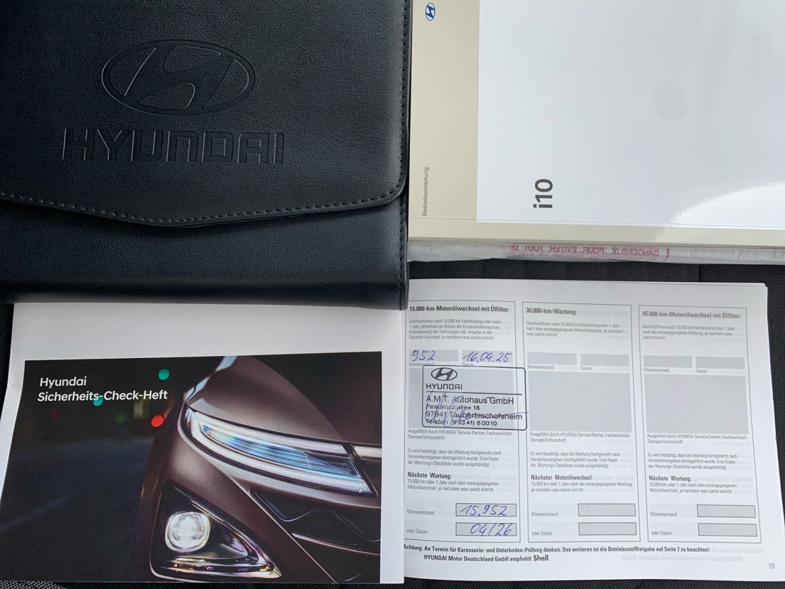 Fahrzeugabbildung Hyundai i10 Automatik 1.0 Trend Navi Kamera