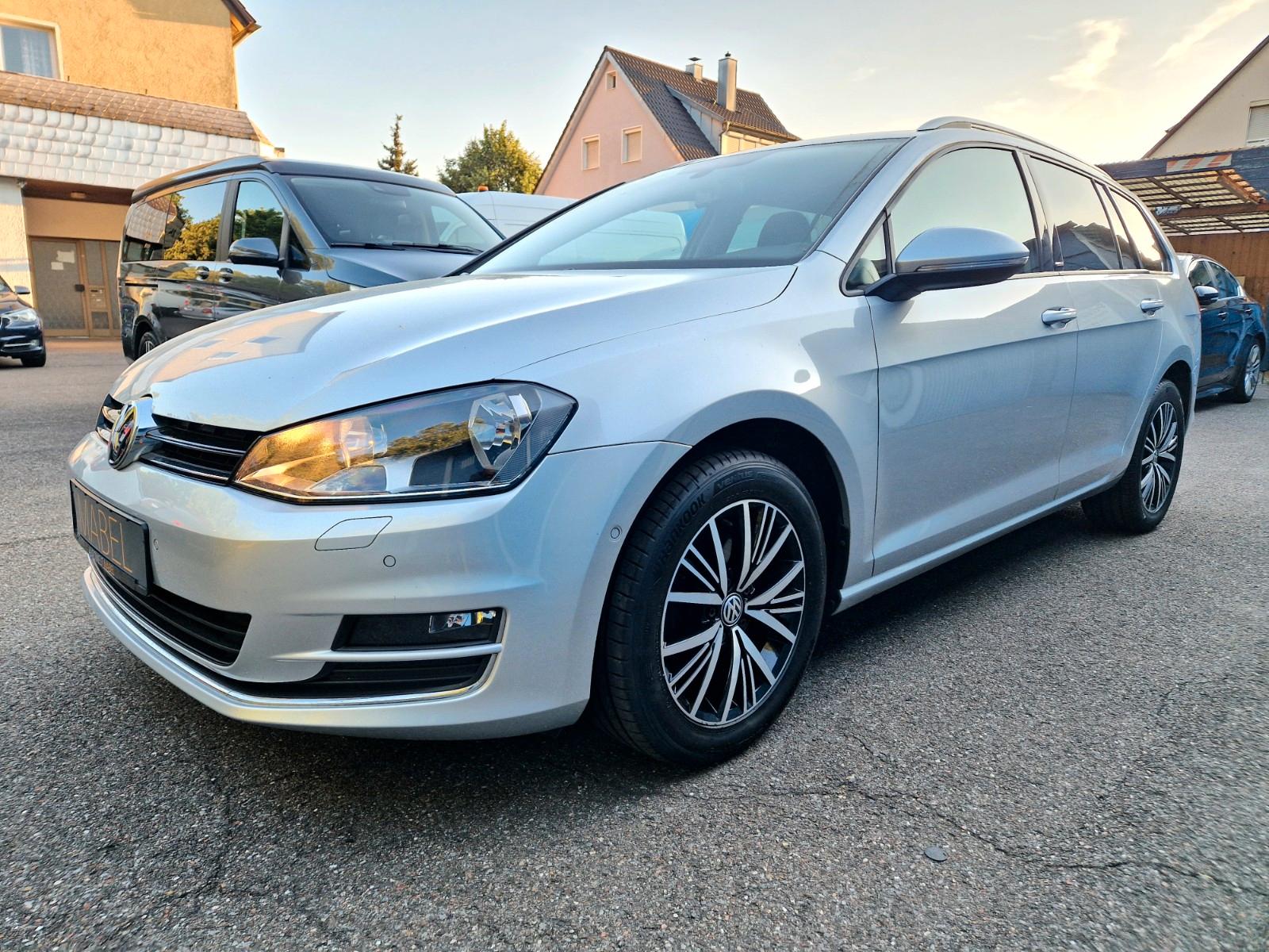 Volkswagen Golf VII Variant 1.6 TDI Allstar +SHZ+PDC+GRA+