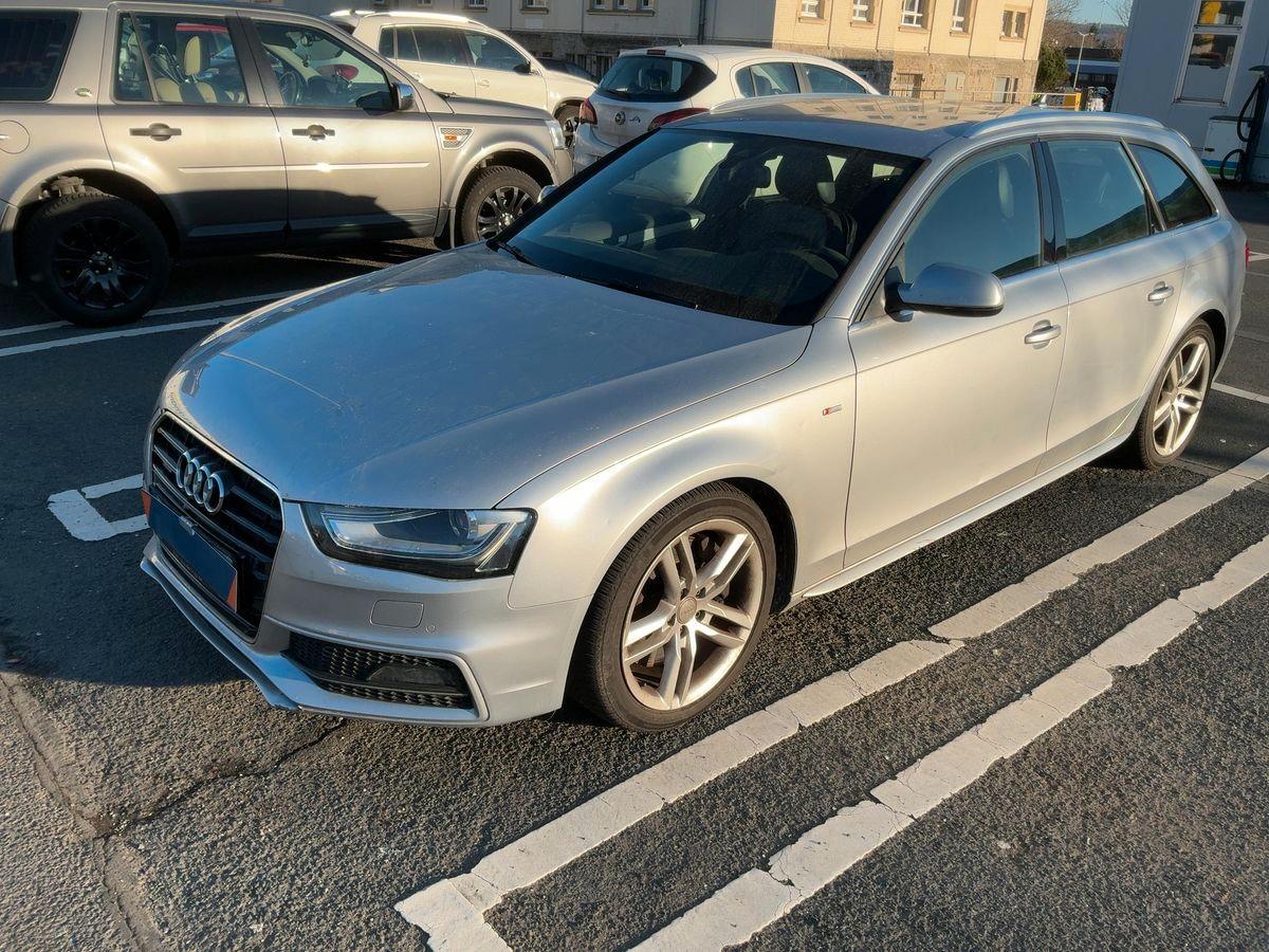 Audi A4 Avant S line Sportpaket / plus quattro