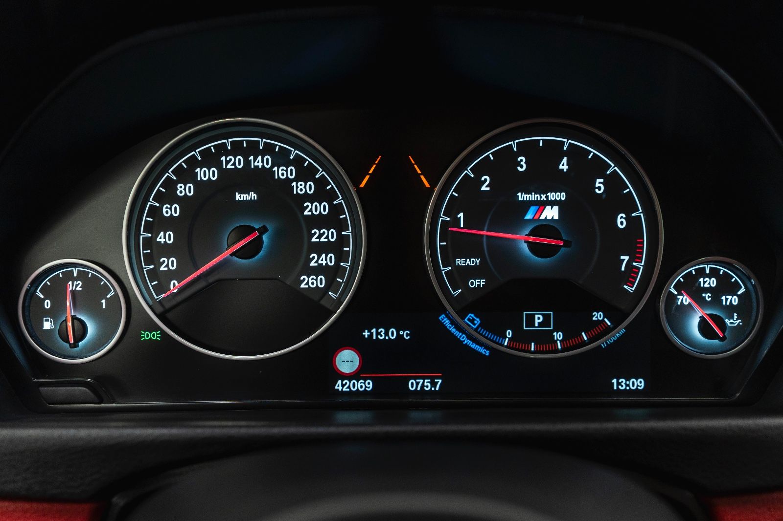 Fahrzeugabbildung BMW 430i M-PERFORMANCE HUD LED KAM NAV TOTW HIFI
