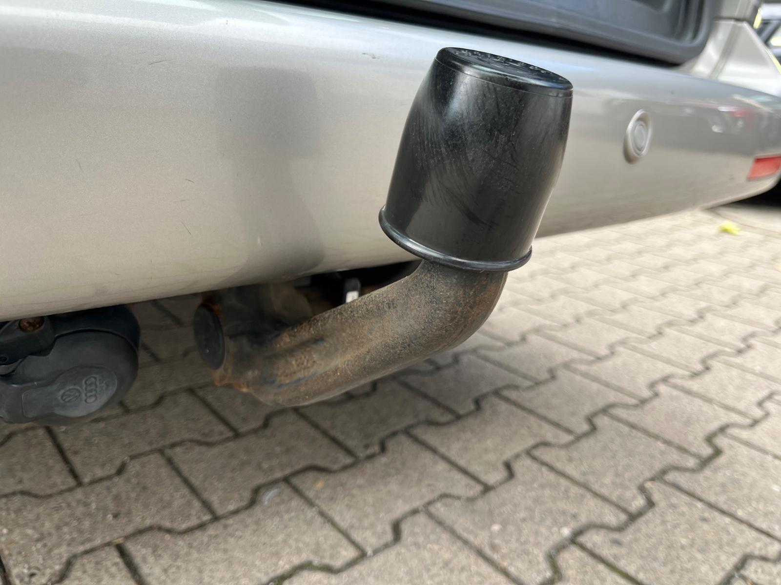 VOLKSWAGEN T5 MULTIVAN 2.0 TDI 140ch - STARLINE - ATTELAGE - PARK ASSIST AVANT/ARRIÈRE - CHAUFFAGE AUXILIAIRE - 1 ERE MAIN