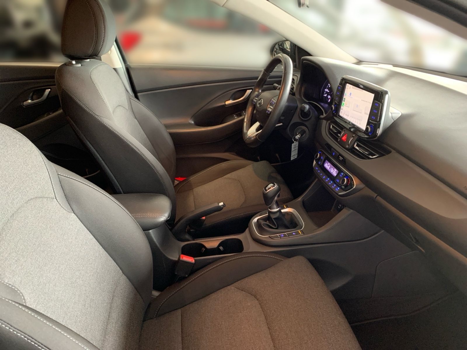 Fahrzeugabbildung Hyundai i30 1.0 T-GDI Edition 30 1Hd Allwetter