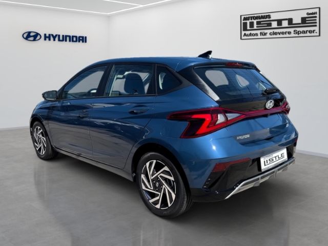 Fahrzeugabbildung Hyundai i20 1.0 T-GDI (90 PS) 7-DCT+Komfort-Paket+Bose