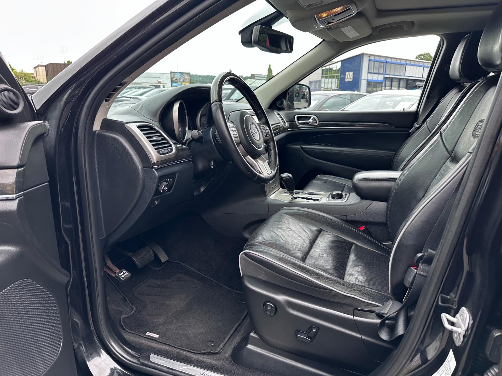 Jeep Grand Cherokee 3.0 CRD Overland | 241 ch | BVA | Cuir | GPS | Suspension pneumatique | Sièges chauffants | Attelage