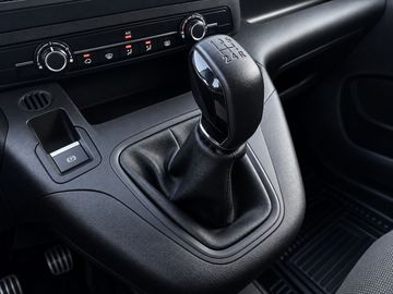 Toyota Proace City - 11