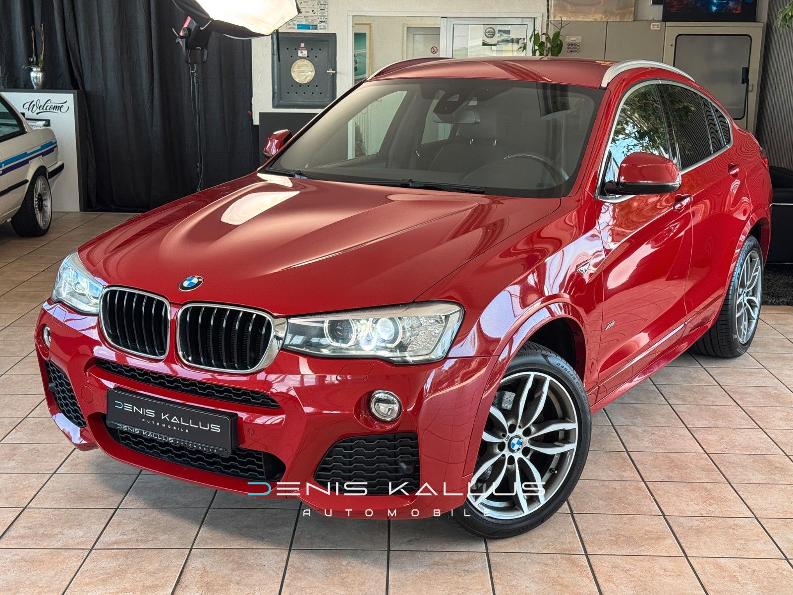 BMW X4 xDrive 20d xDrive MPaket/Automatik/Scheckheft