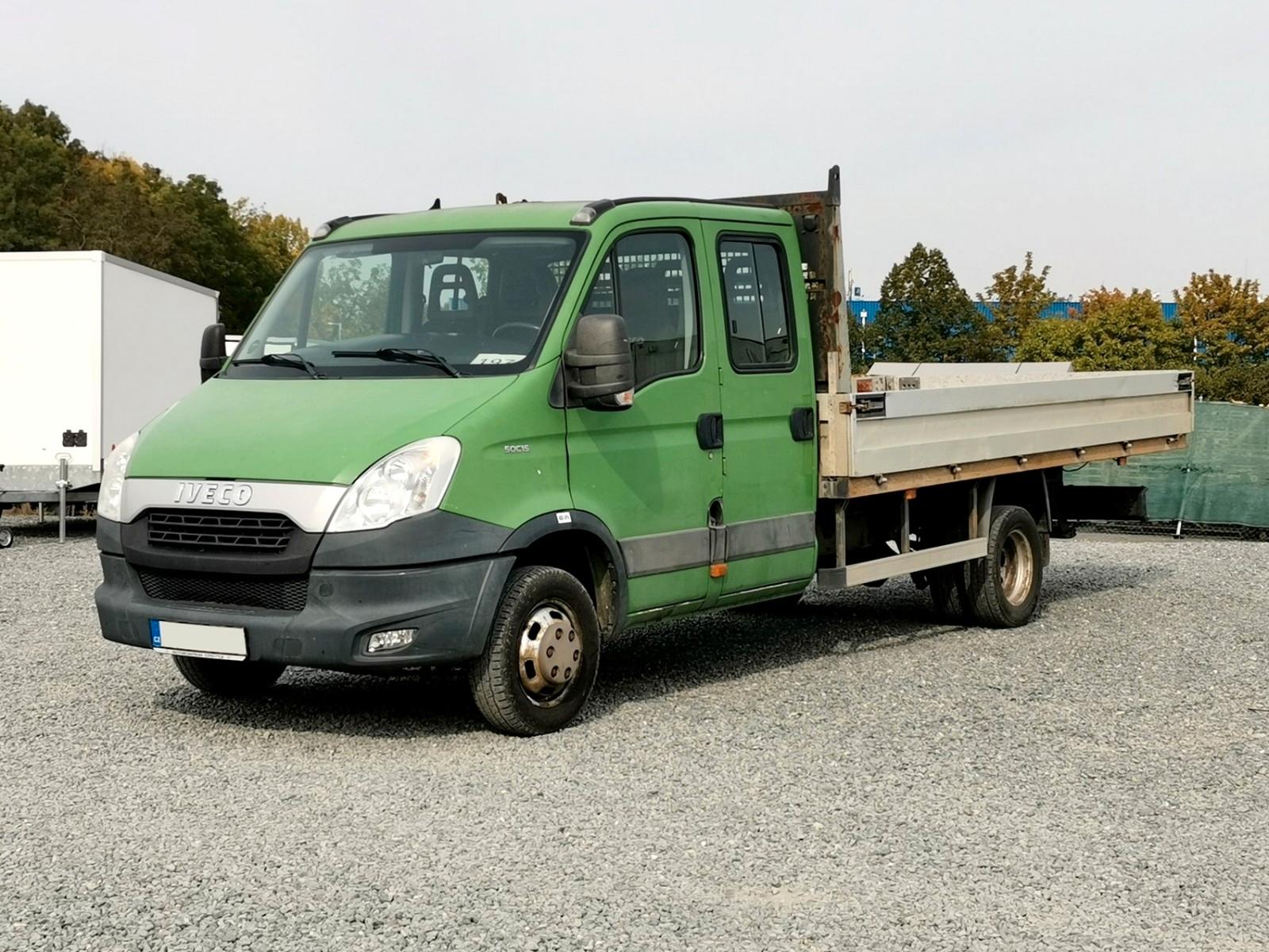 Iveco Daily 50C15 PRITSCHE 4,5m / 7 SITZE/ AHK 3,5T