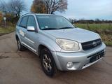 Toyota RAV 4 2.0-l-VVT-i 4x4 Executive Automatik Ex... - gebrauchte Toyota RAV 4 aus dem Jahr 2004
