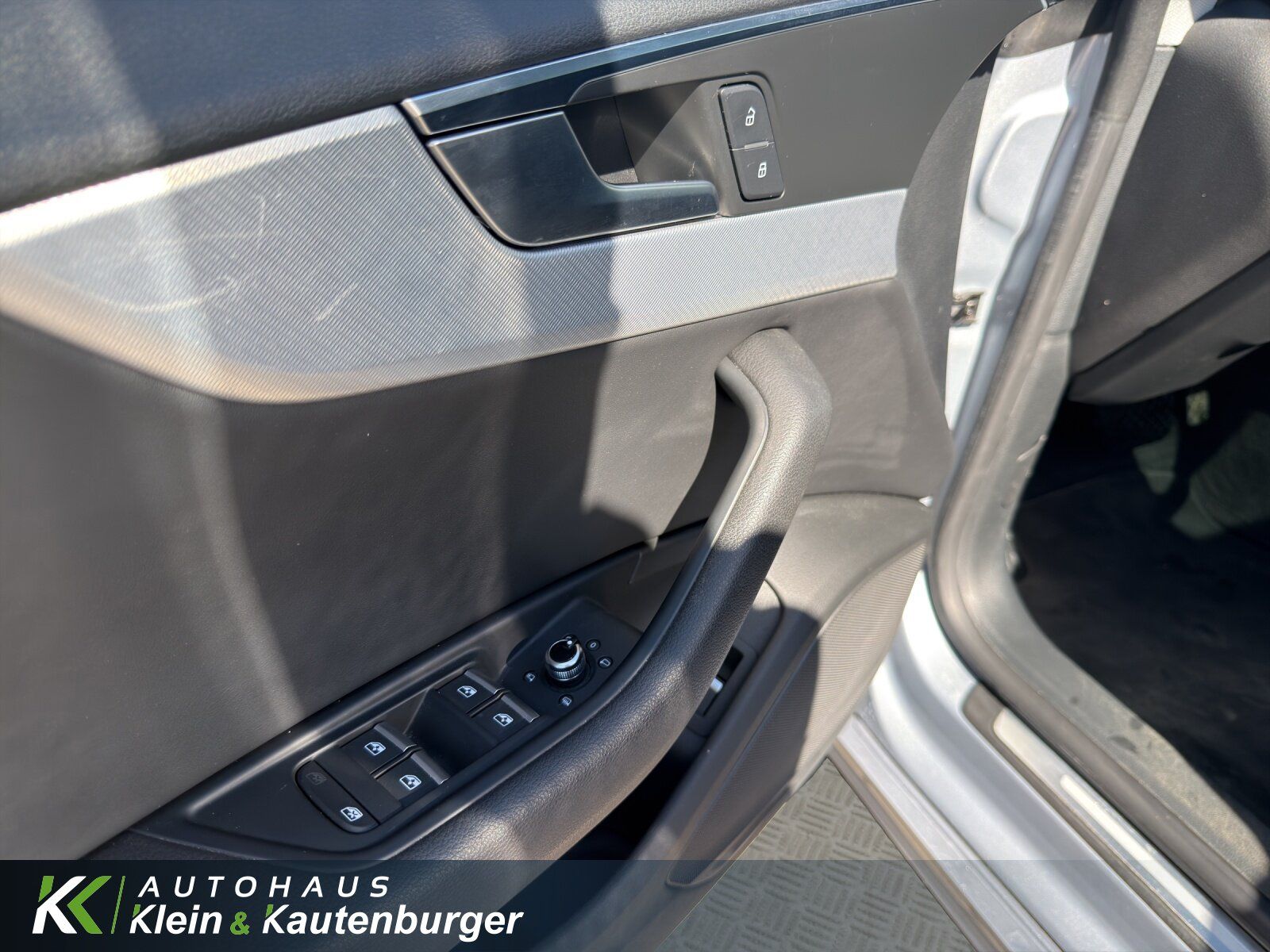 Audi A5 Sportback 45 TFSI quattro VIRTUAL PANO KAMERA foto 12