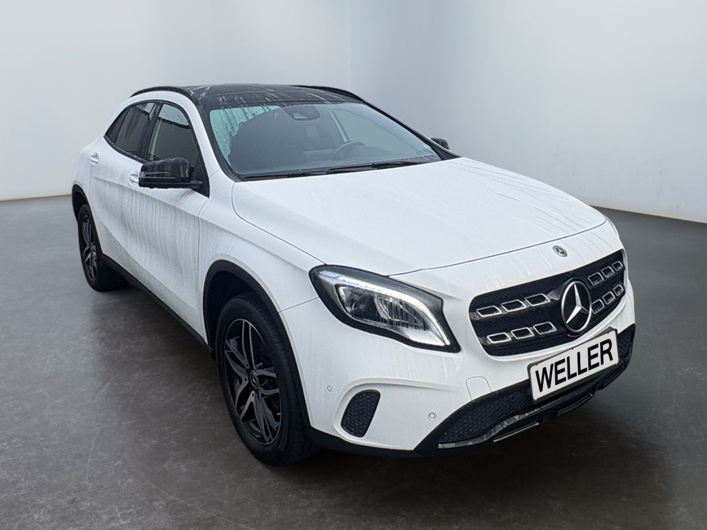 Mercedes-Benz GLA 220 4Matic*Pano*360°*LED*Night*AHK*Keyless*M imagem 3