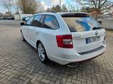 Skoda Octavia 2.0 TSI RS Combi RS - Skoda Gebrauchtwagen von 2013