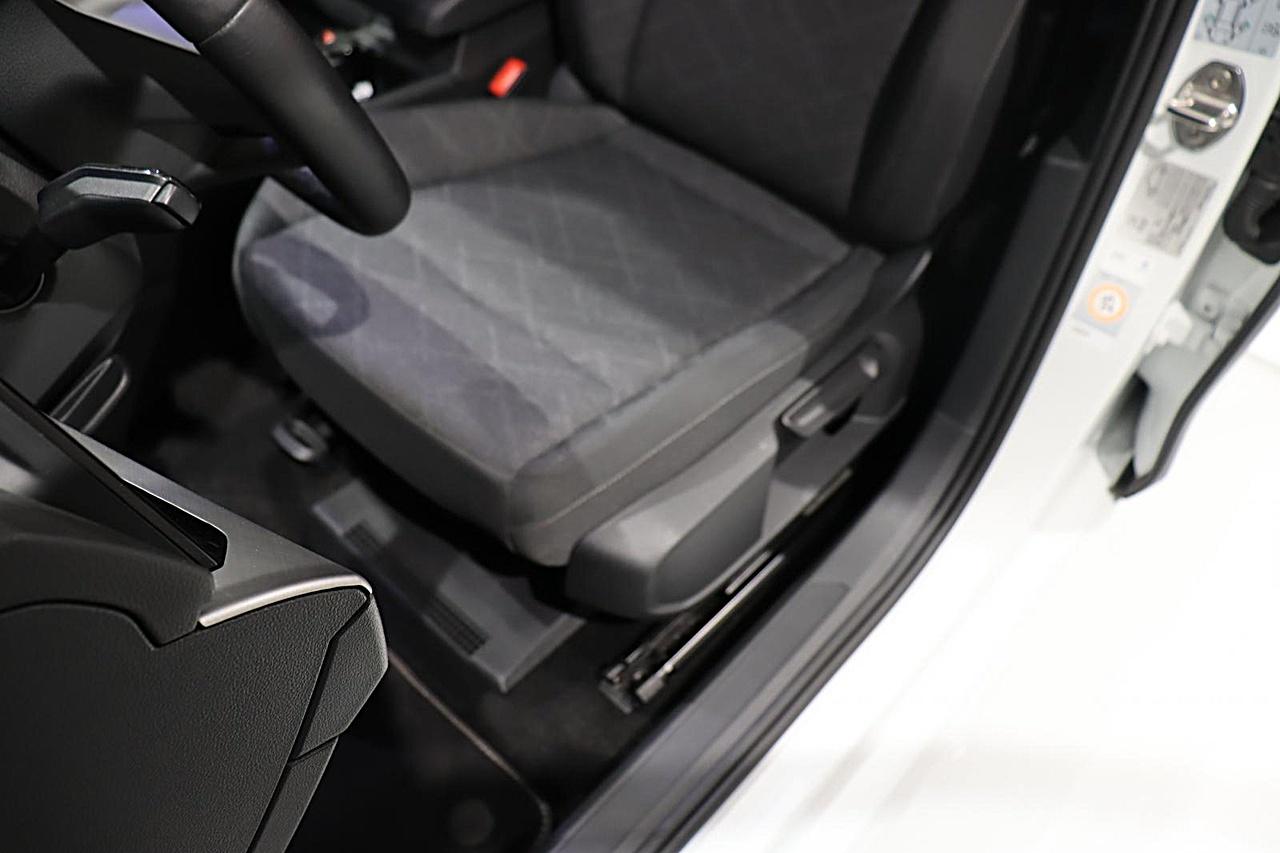 Volkswagen Golf Variant Life 1.5 eTSI 110kW DSG TravelAssis, миниатюра 20